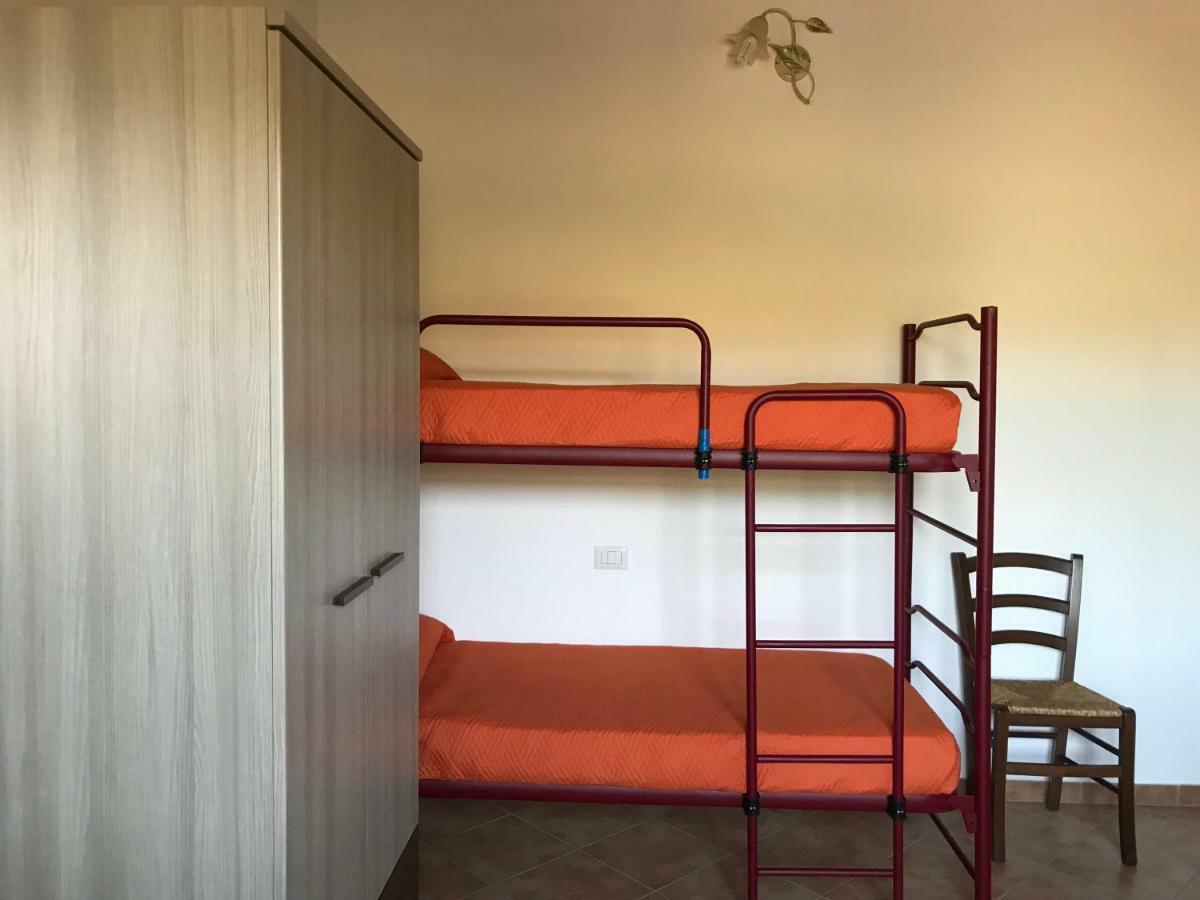 Agriturismo La Fillirea 산탄토니오 디 산타디 외부 사진